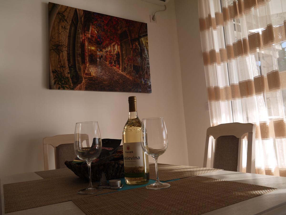 Crystalsky Apartment Dobra Voda Exterior foto
